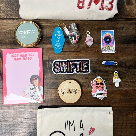 13 Days Of Swiftmas Taylor Swift Inspired Advent Calendar Goodies - Picture 3 of 16